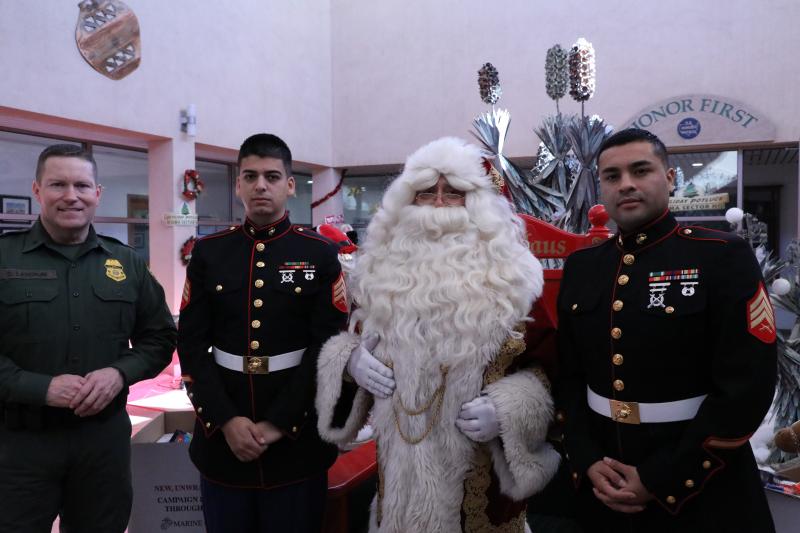 Yuma Sector Brings Holiday Cheer to Local Children and Food Bank U.S